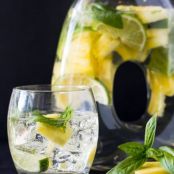 PINEAPPLE SANGRIA RECIPE